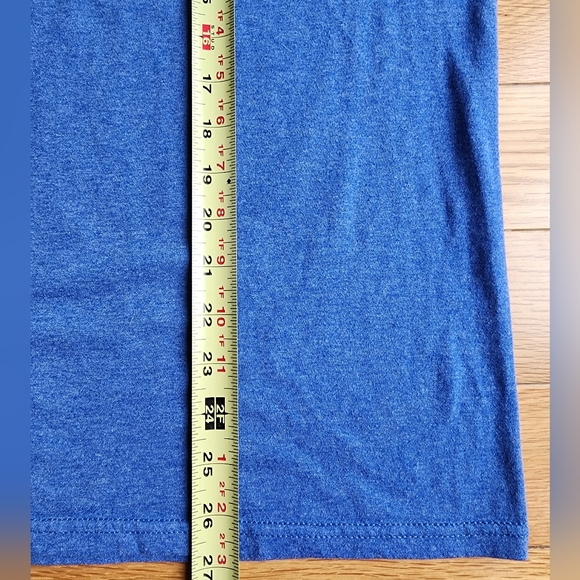 Disney Toy Story 4 way to Play Blue Buzz to Rescue Graphic T-Shirt Sz Medium - Picture 7 of 7